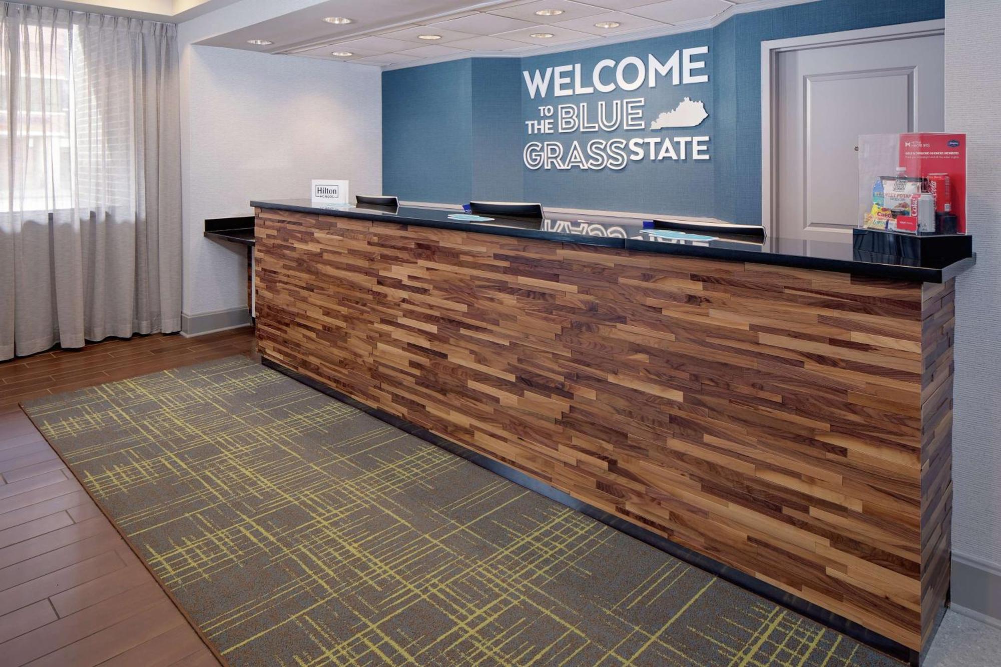 Hampton Inn Louisville Downtown Ngoại thất bức ảnh