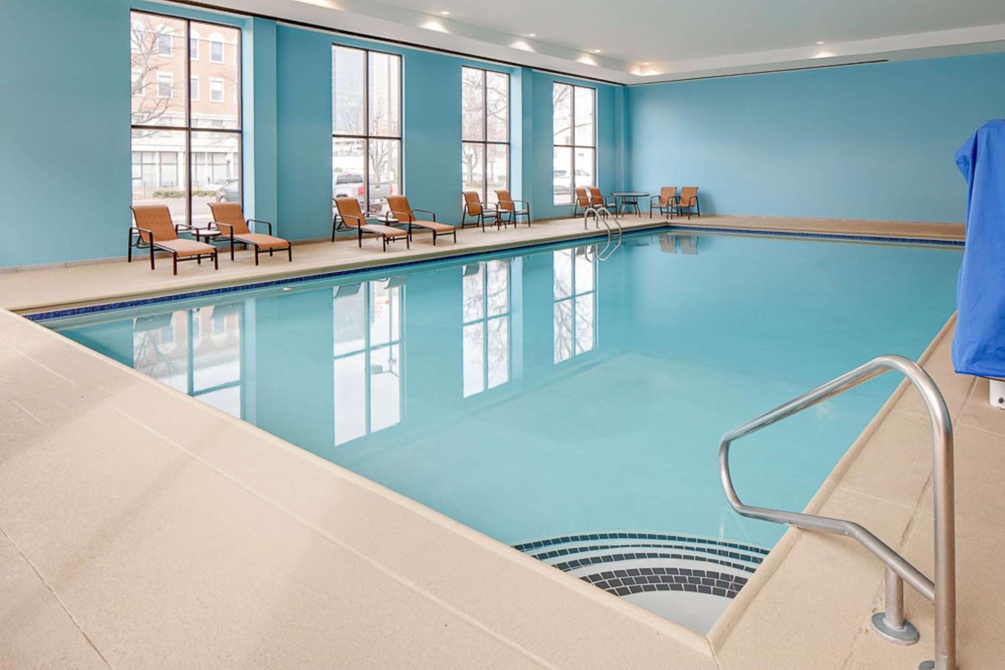 Hampton Inn Louisville Downtown Ngoại thất bức ảnh